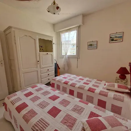 T3 Au Centre De Avec Parking, Clim, Wifi, Proche Appartement *